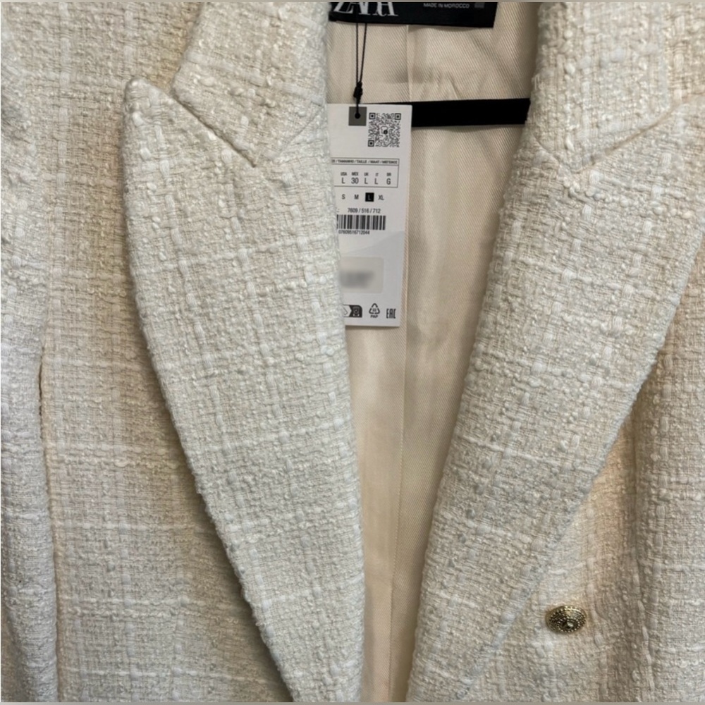 Zara women’s tweed cream Jackie O style blazer gold details - Picture 5 of 8